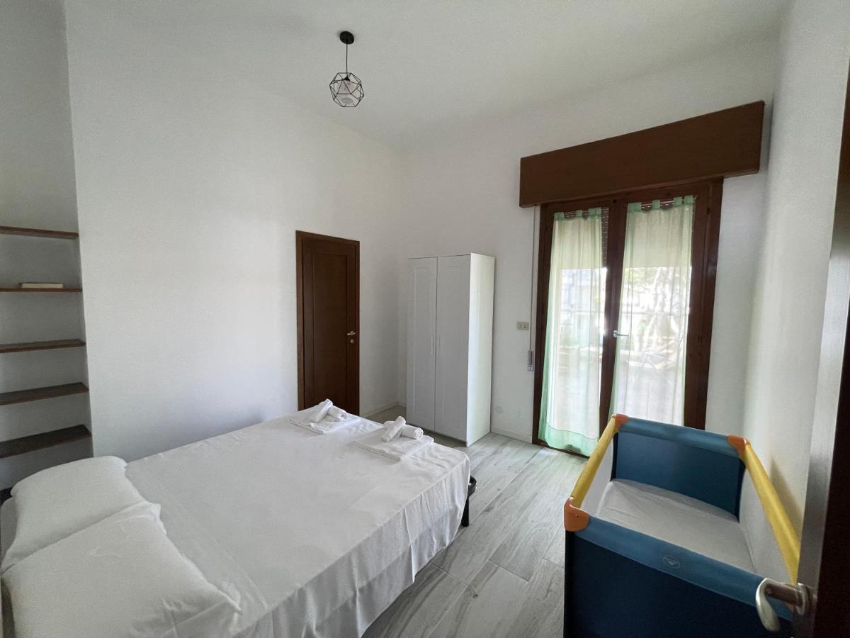 Seafront Lovely Penthouse Flat With Pool Appartamento
