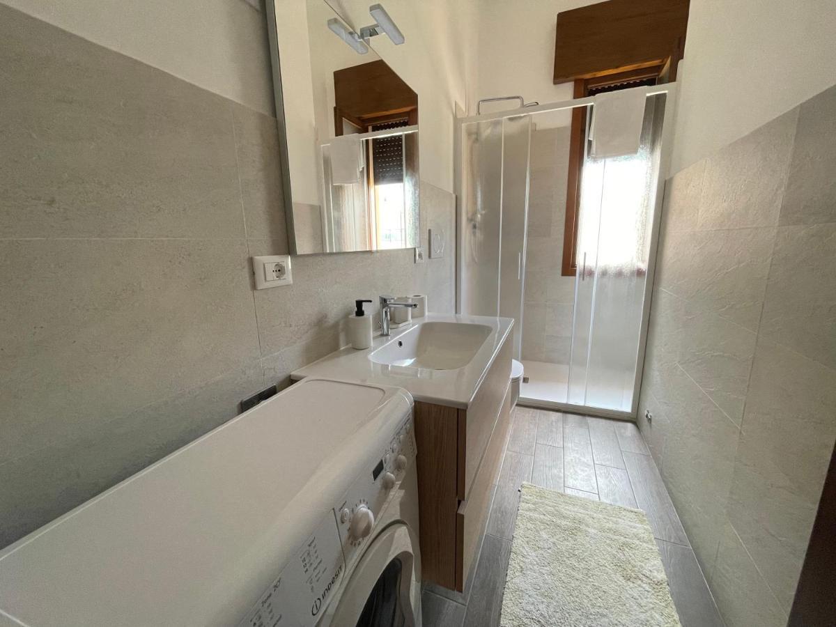 Seafront Lovely Penthouse Flat With Pool Lido di Jesolo