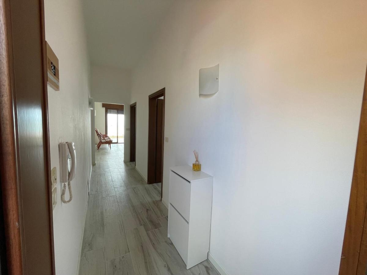 Seafront Lovely Penthouse Flat With Pool