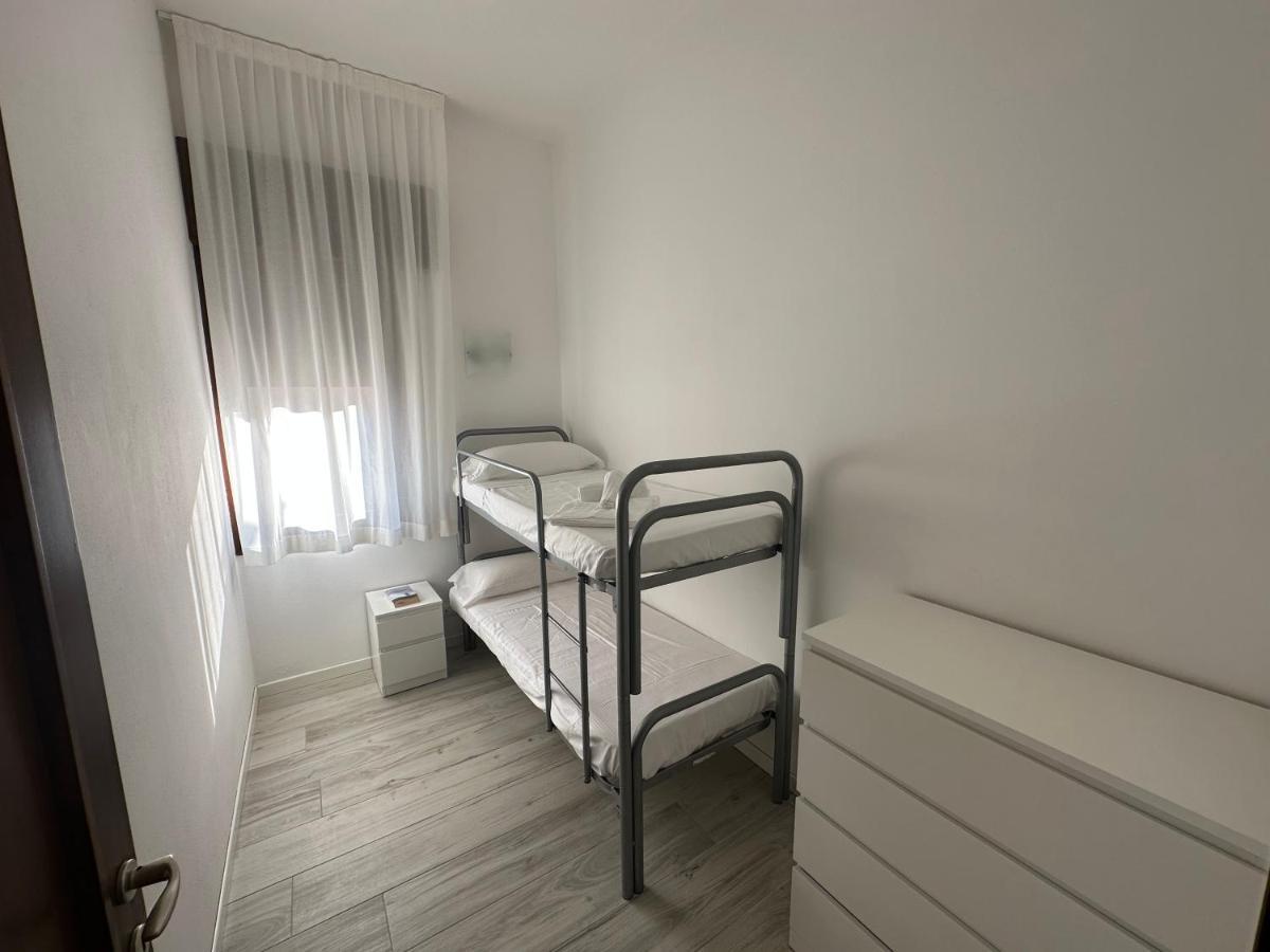 Seafront Lovely Penthouse Flat With Pool